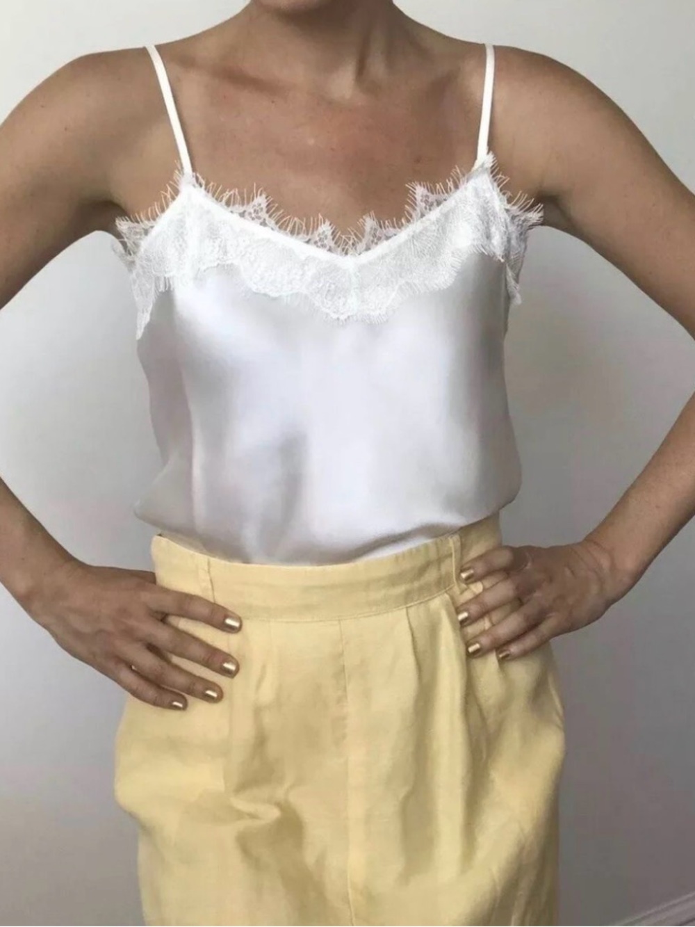 Lily Silk 100% silk lace trim camisole / creamy white / size M runs small